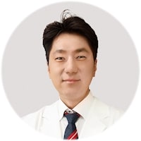 정동우 원장 / 성형외과 전문의